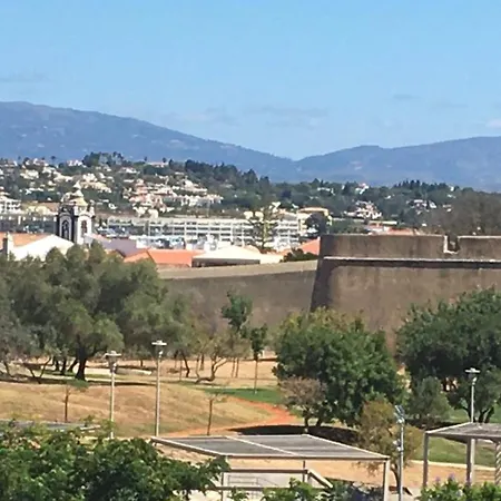 Muralha *